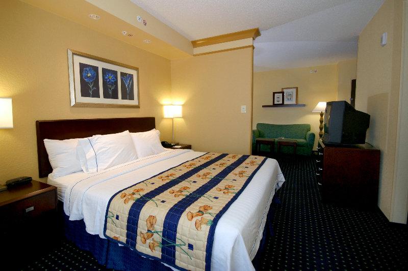 Springhill Suites Fort Myers Airport Exterior photo